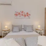 Niko With Private Swimming Pool Vila *