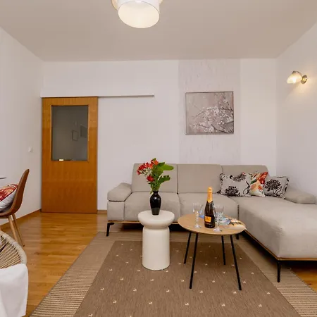 Vila Niko With Private Swimming Pool Zadar