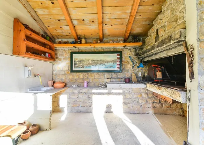 Niko With Private Swimming Pool Villa