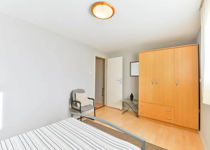 Niko With Private Swimming Pool Villa *