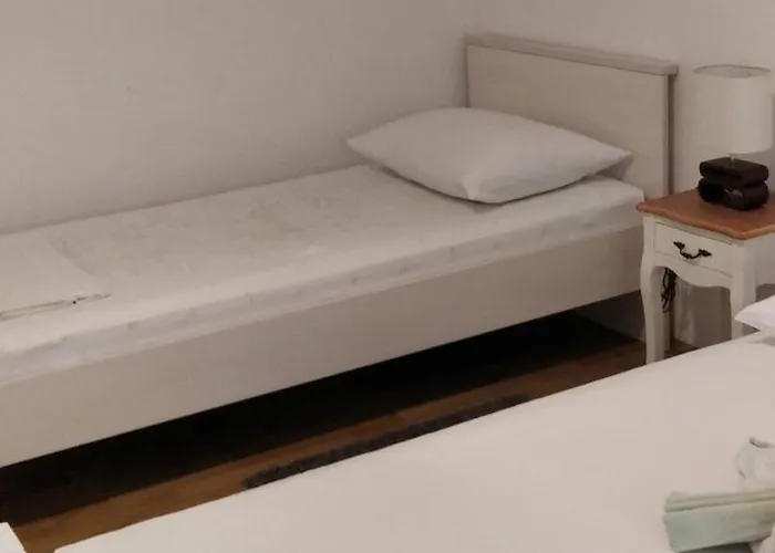 Villa Niko With Private Swimming Pool *