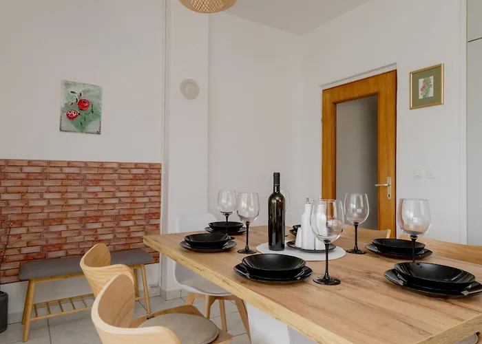 Niko With Private Swimming Pool Villa *