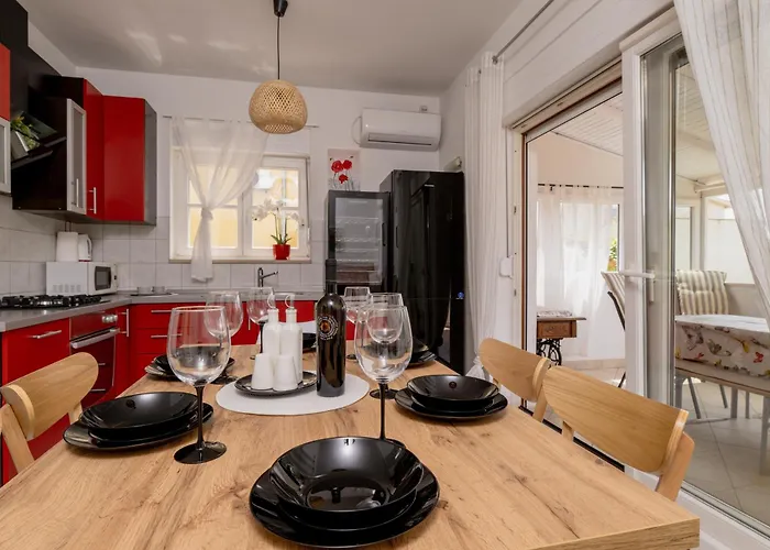 Niko With Private Swimming Pool Villa Zadar