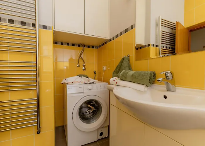 Niko With Private Swimming Pool Zadar